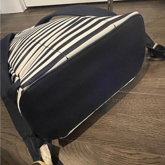 Tommy Hilfiger backpack new - Picture 8 of 14